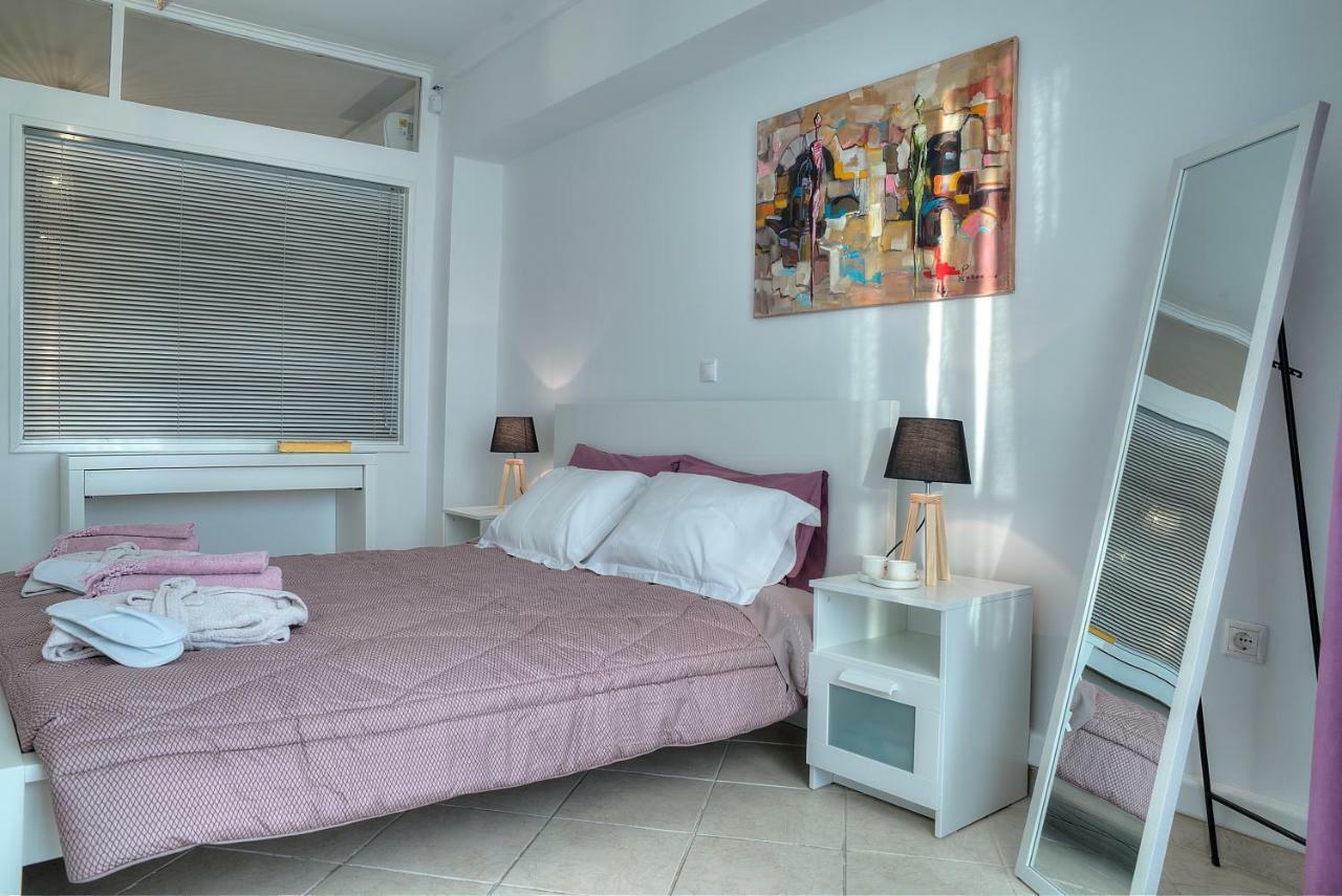 Downtown Glyfada Smart Apartment Athens Exterior photo